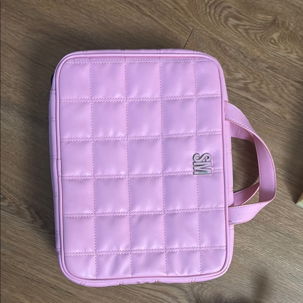 Steve Madden Pink Quilted Cosmetic Bag with Handle - Picture 1 of 4